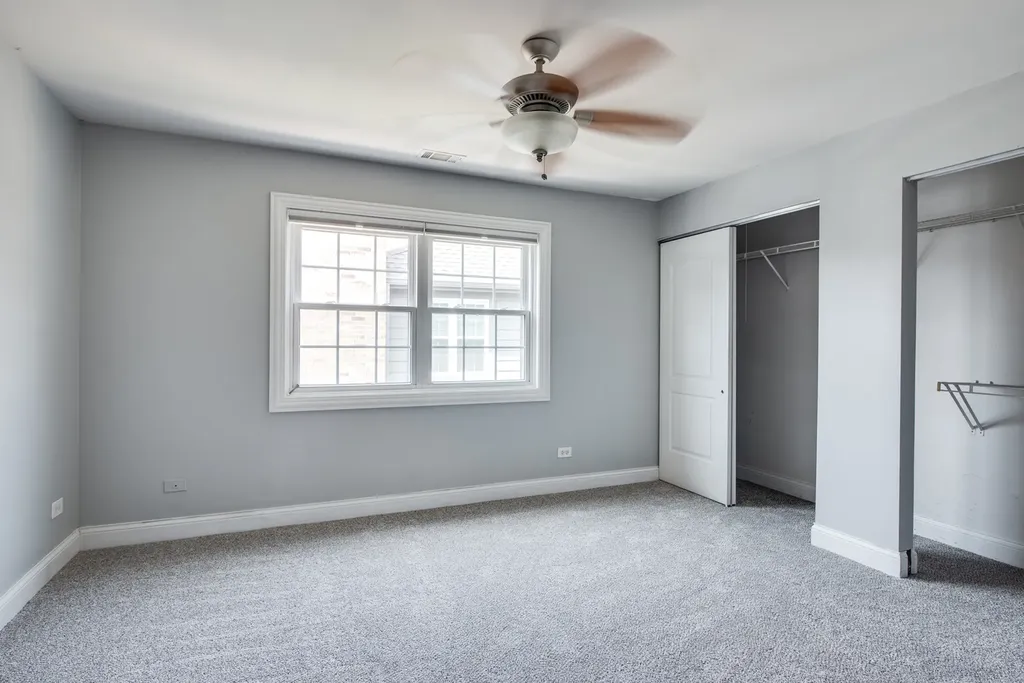 19 Foxcroft Road Naperville IL 60565