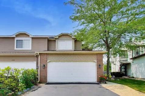1716 North Frolic Avenue Waukegan IL 60085