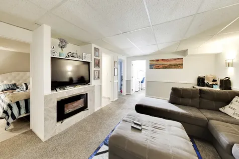 1716 North Frolic Avenue Waukegan IL 60085