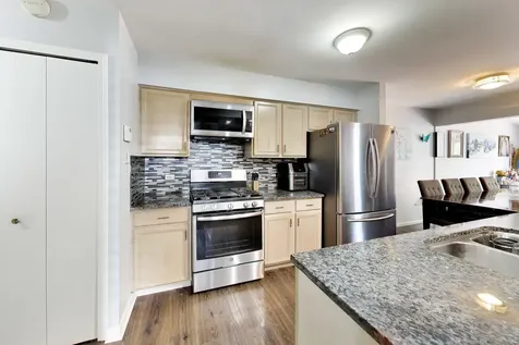 1716 North Frolic Avenue Waukegan IL 60085