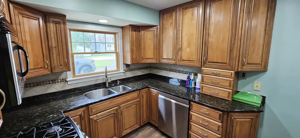 42509 North Lake Drive Antioch IL 60002