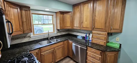 42509 North Lake Drive Antioch IL 60002