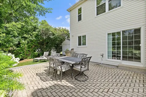 925 Cortney Drive Carpentersville IL 60110