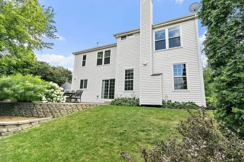 925 Cortney Drive Carpentersville IL 60110