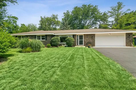 25558 West Wilson Avenue Wauconda IL 60084