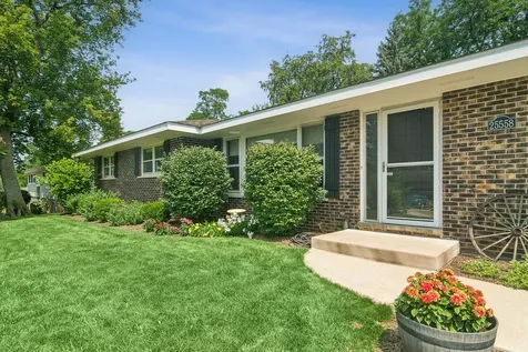 25558 West Wilson Avenue Wauconda IL 60084