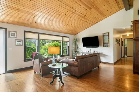 25558 West Wilson Avenue Wauconda IL 60084