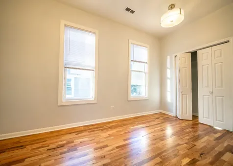 5256 South Carpenter Street Chicago IL 60609