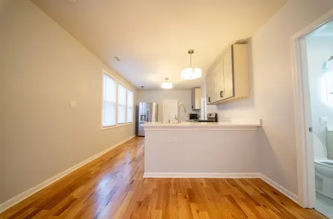 5256 South Carpenter Street Chicago IL 60609