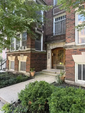 5418 South Dorchester Avenue Chicago IL 60615