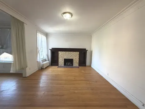 5418 South Dorchester Avenue Chicago IL 60615