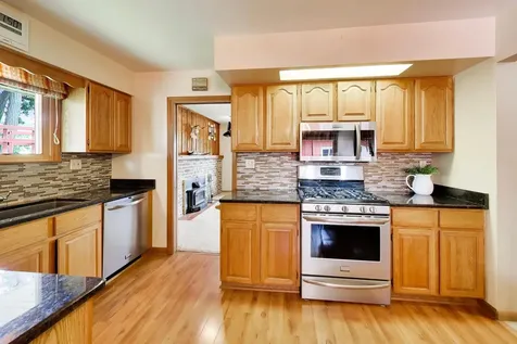 41588 North Illinois Street Zion IL 60099