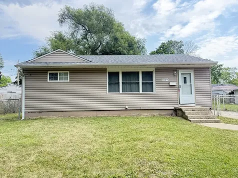 2027 Indian Road Waukegan IL 60087