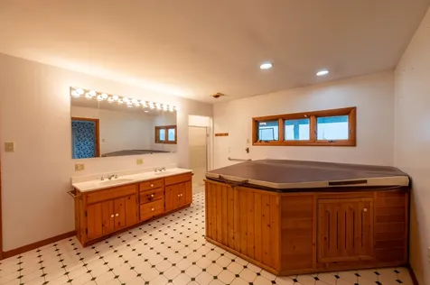 3237 West Wilderness Road Oregon IL 61061