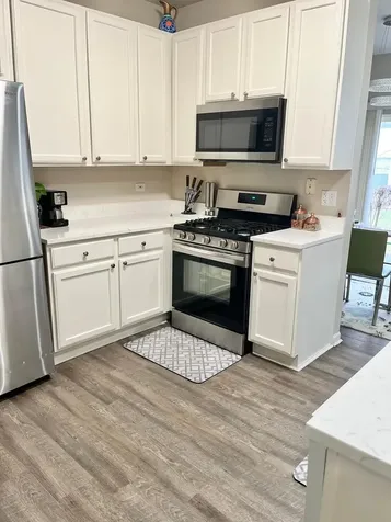 680 Meadowridge Drive Aurora IL 60504