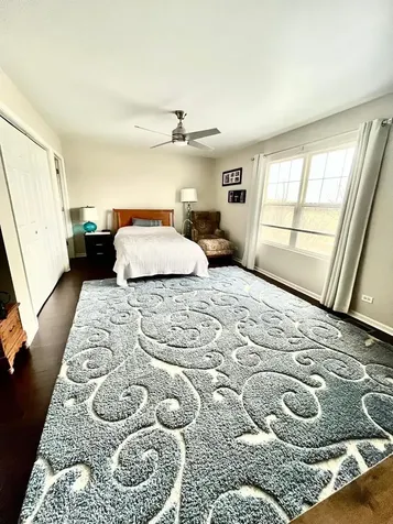 680 Meadowridge Drive Aurora IL 60504