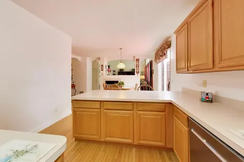 5660 Trinity Court Gurnee IL 60031