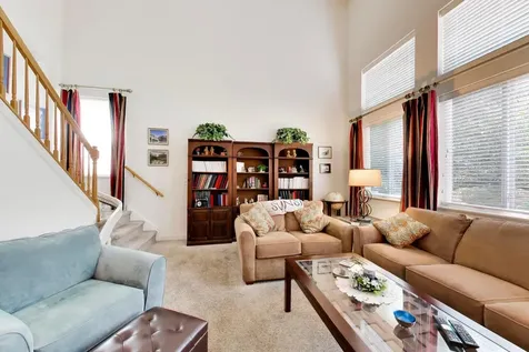 5660 Trinity Court Gurnee IL 60031