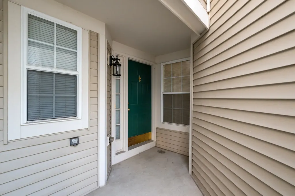 1452 Sturgeon Bay Court Schaumburg IL 60173
