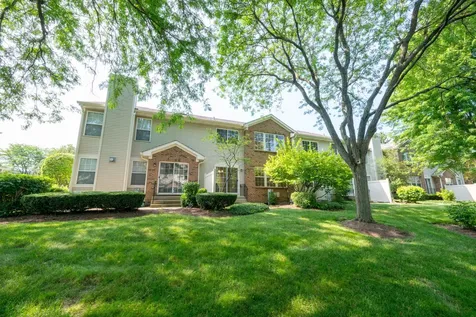 1452 Sturgeon Bay Court Schaumburg IL 60173