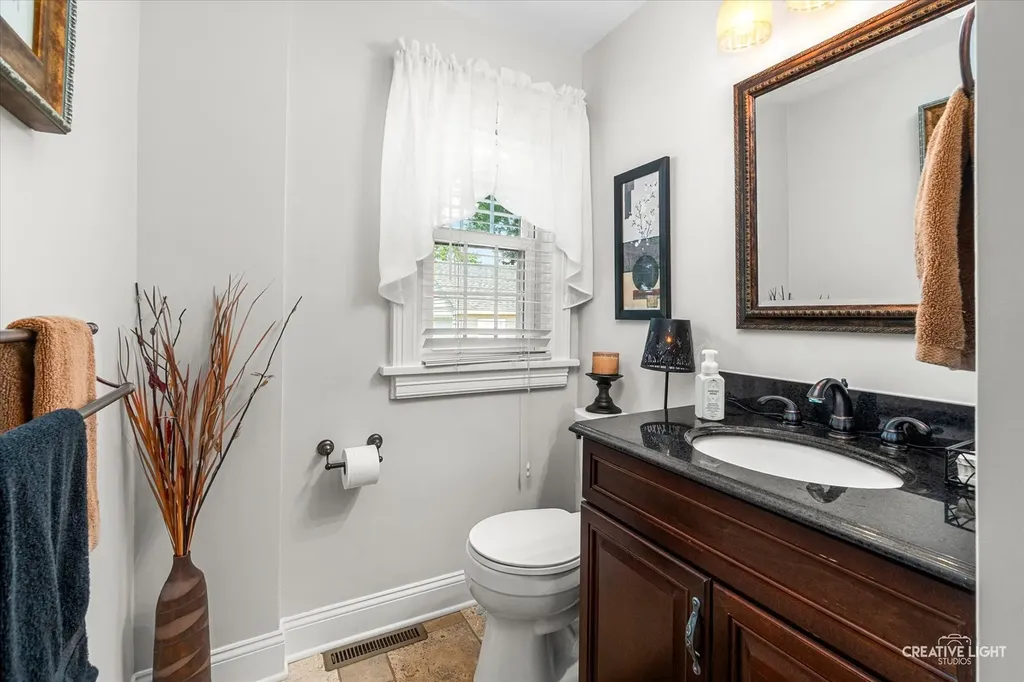 6S365 Hankes Road Aurora IL 60506