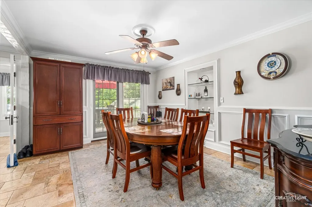 6S365 Hankes Road Aurora IL 60506