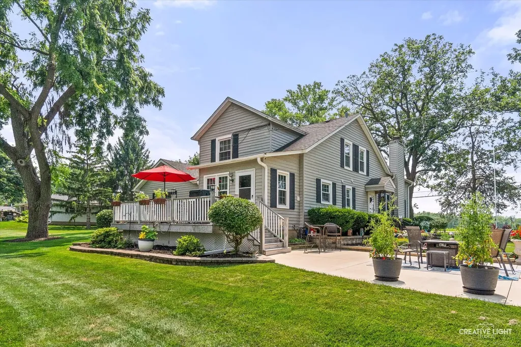 6S365 Hankes Road Aurora IL 60506