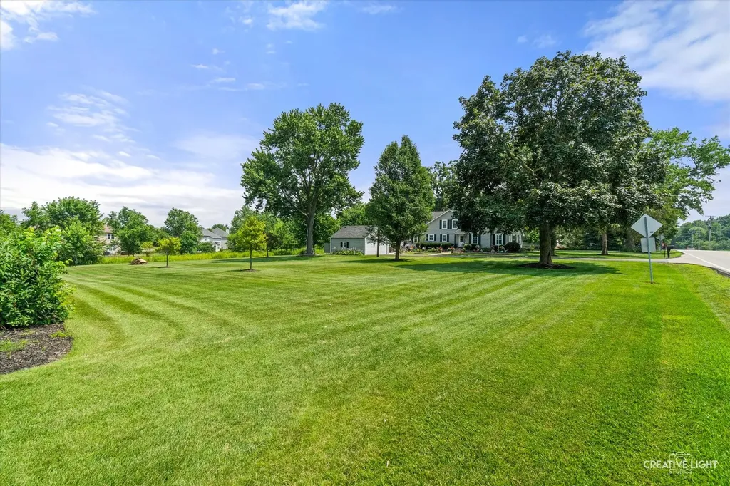6S365 Hankes Road Aurora IL 60506