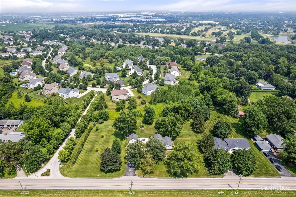 6S365 Hankes Road Aurora IL 60506