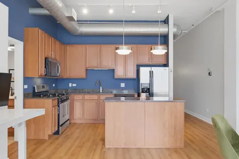 740 West Fulton Street Chicago IL 60661
