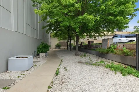 740 West Fulton Street Chicago IL 60661