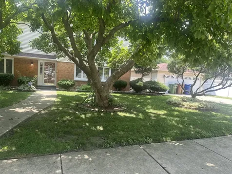 9414 South 69th Avenue Oak Lawn IL 60453