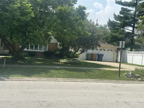 9414 South 69th Avenue Oak Lawn IL 60453