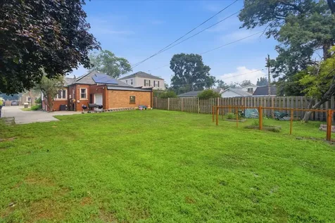 18326 Walter Street Lansing IL 60438