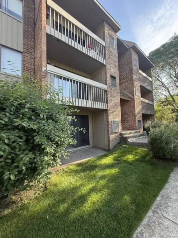 1466 East Ports O' Call Drive Palatine IL 60074