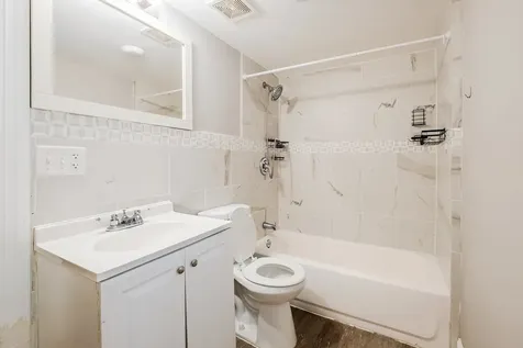 4825 West 28th Street Cicero IL 60804