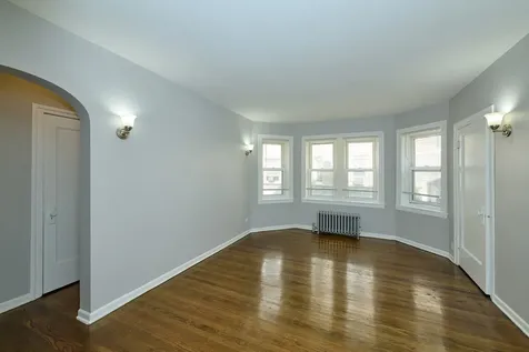 6322 North Albany Avenue Chicago IL 60659