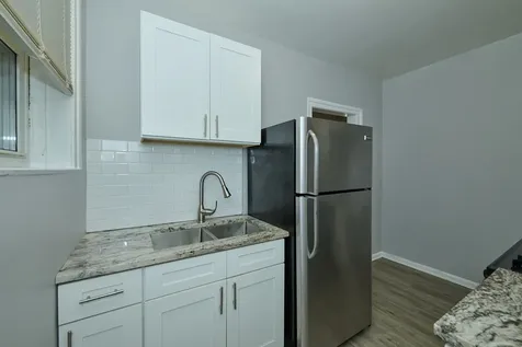 6322 North Albany Avenue Chicago IL 60659