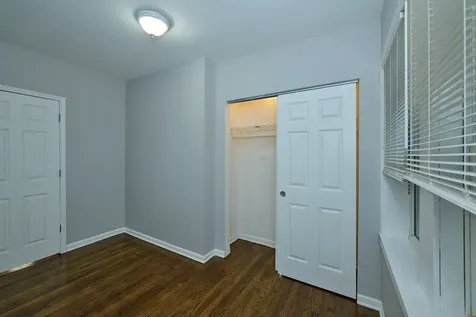 6322 North Albany Avenue Chicago IL 60659