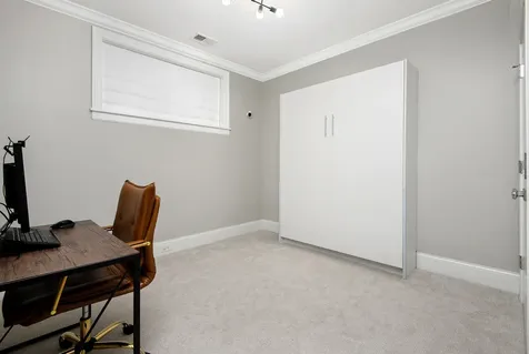 2333 North Southport Avenue Chicago IL 60614