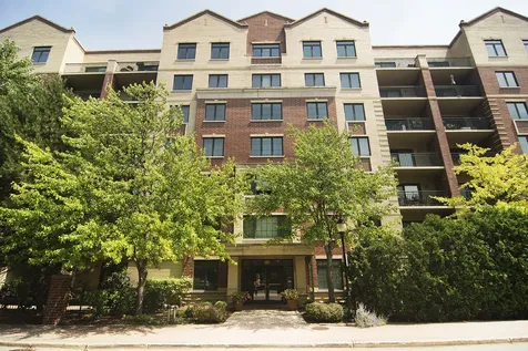 11 South Wille Street Mount Prospect IL 60056