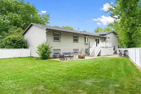 7212 Edgebrook Lane Hanover Park IL 60133