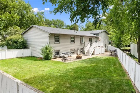 7212 Edgebrook Lane Hanover Park IL 60133