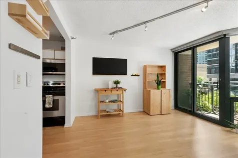 440 North Mcclurg Court Chicago IL 60611