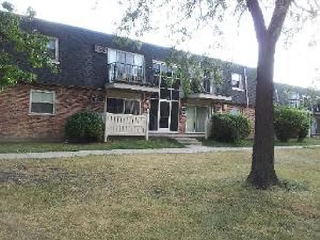 9994 South 84th Terrace Palos Hills IL 60465