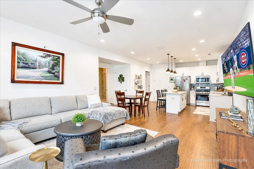 940 Maple Avenue Downers Grove IL 60515