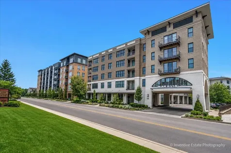 940 Maple Avenue Downers Grove IL 60515