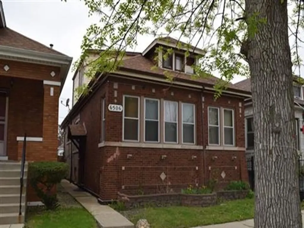 6506 South Sacramento Avenue Chicago IL 60629