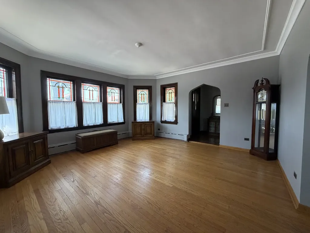 5501 North Parkside Avenue Chicago IL 60630