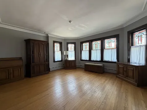 5501 North Parkside Avenue Chicago IL 60630